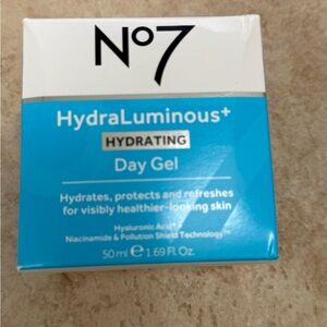 No7 HydraLuminous+ Hydrating Day Gel - Blue